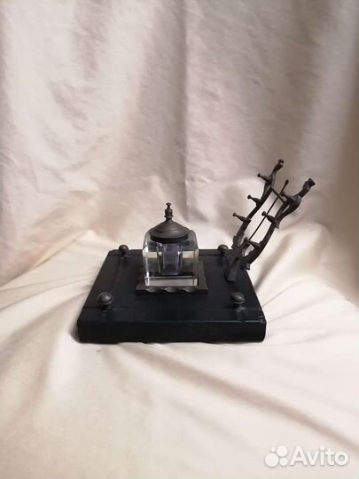 Письменный набор с чернильницей старинный