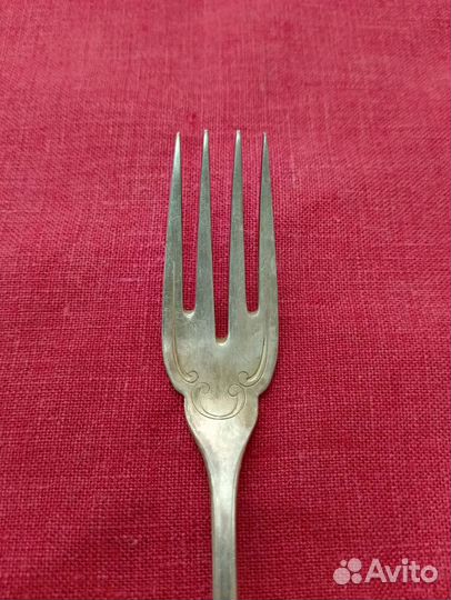 Старинная серебряная десертная вилка 800 Германия