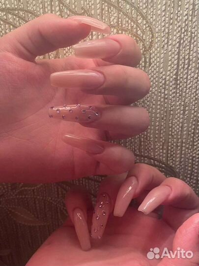 Маникюр/наращивание ногтей