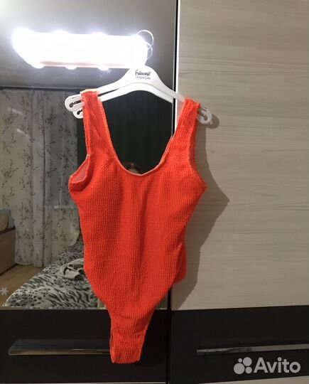 Купальник женский новый 44