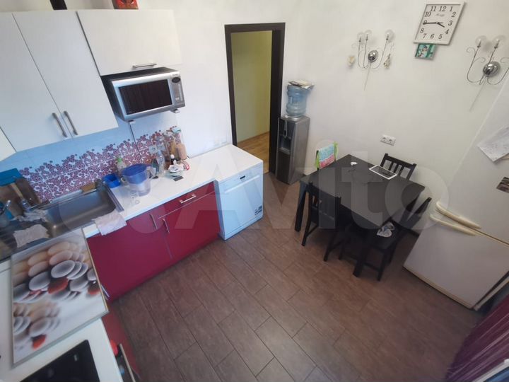 2-к. квартира, 73 м², 10/10 эт.