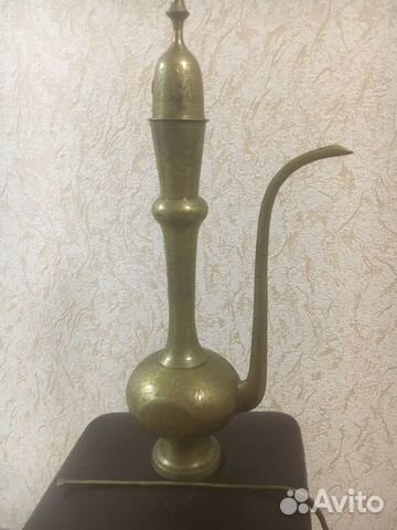 Старинный кувшин ручной работы