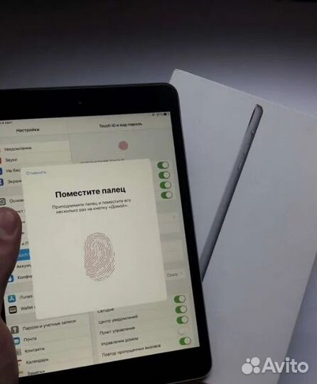 iPad mini (3-го поколения) WI-FI + Cellular