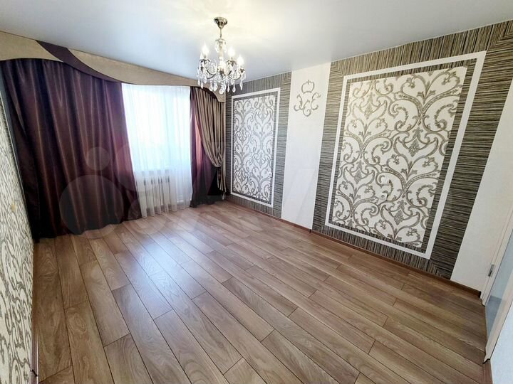 3-к. квартира, 72 м², 5/10 эт.