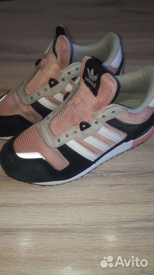 Кроссовки детские adidas ZX 700