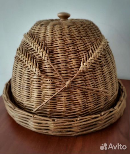 Хлебница плетеная