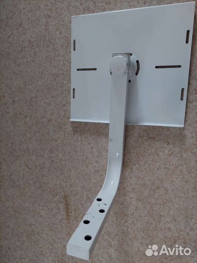 Кронштейн для телевизора