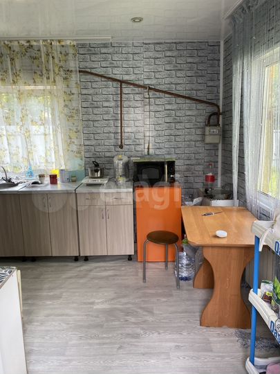 Дом 40 м² на участке 5 сот.