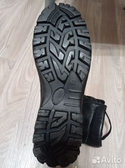 Берцы облегчённые 42