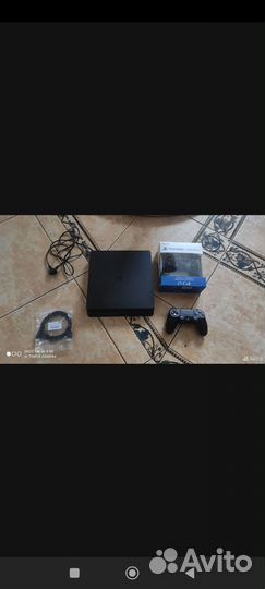 Sony PS4 slim