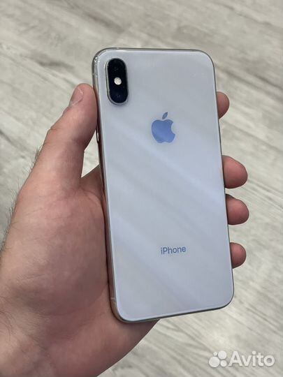 iPhone Xs, 64 ГБ