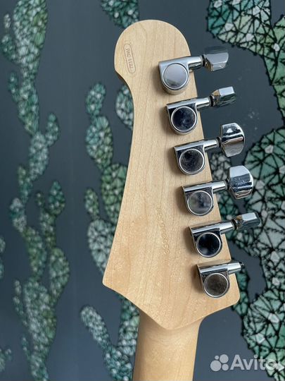 Электро гитара