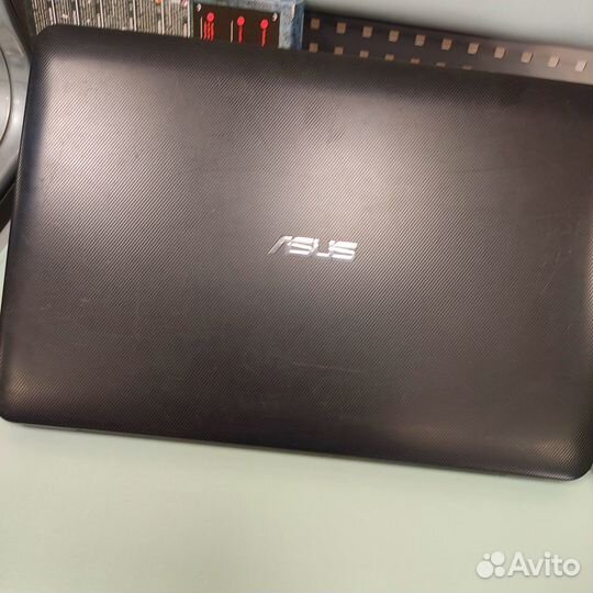 Игровой ноутбук Asus core i3