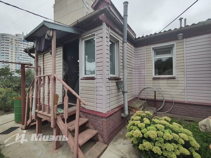 Дом 48,1 м² на участке 8 сот.