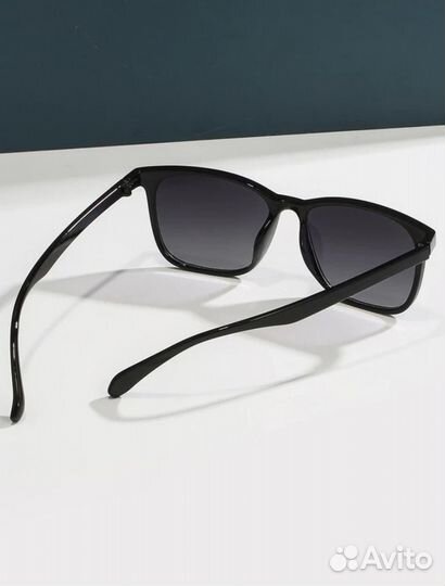 Очки солнечные новые