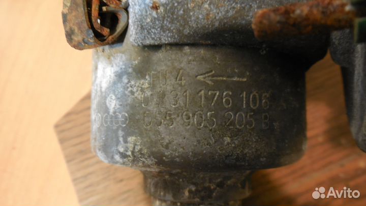 Трамблёр Фольксваген Пассат Б1 / Aуди 1.6 до 80 г