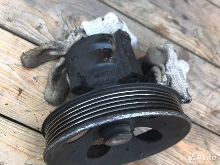 Насос гур опель корса б 1.2 x12sz 1995г opel corsa