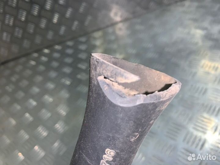 Патрубок воздушного фильтра Fiat Albea седан 1.4