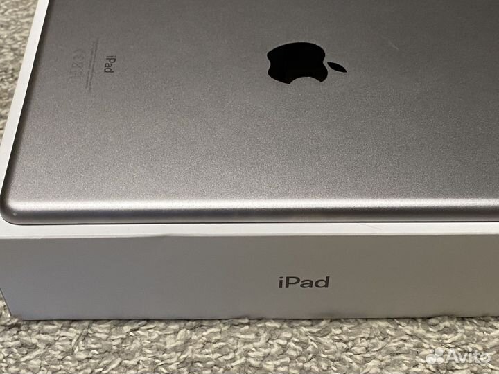 Apple iPad 6th Generation 32 гб