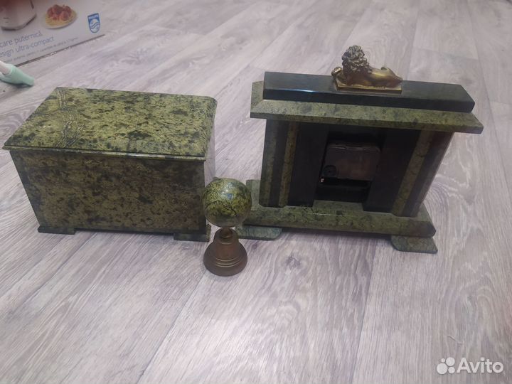 Малахит шкатулка часы пепельница