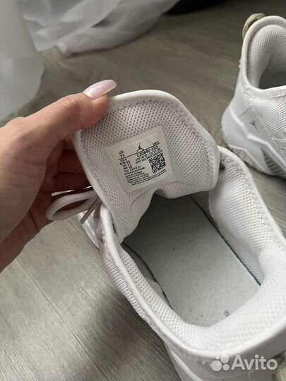 Кроссовки Jordan One Take II