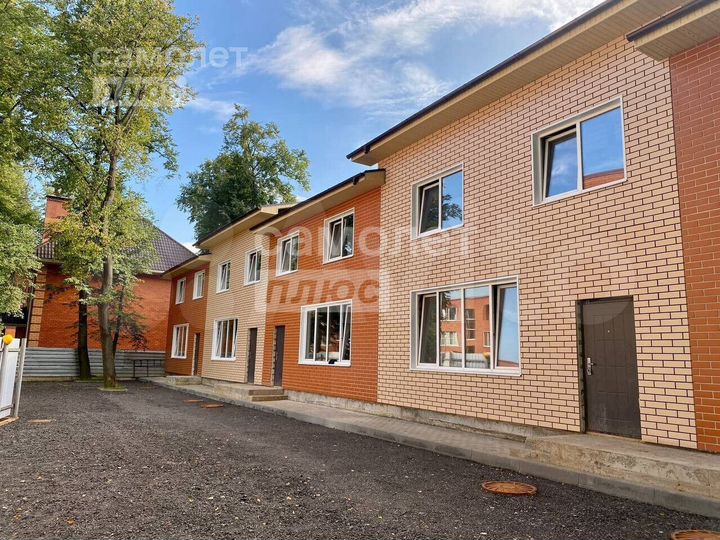 Таунхаус 120,6 м² на участке 1,3 сот.