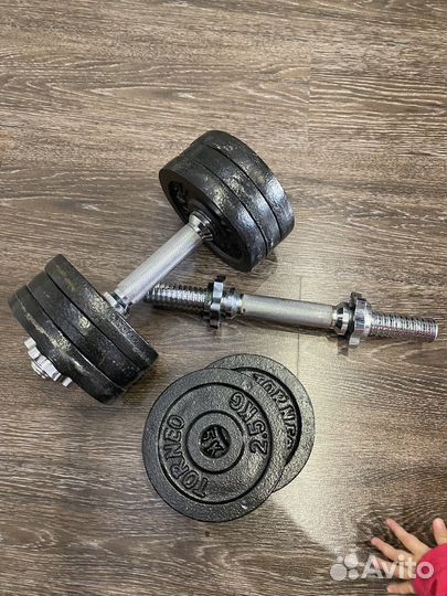 Набор гантелей