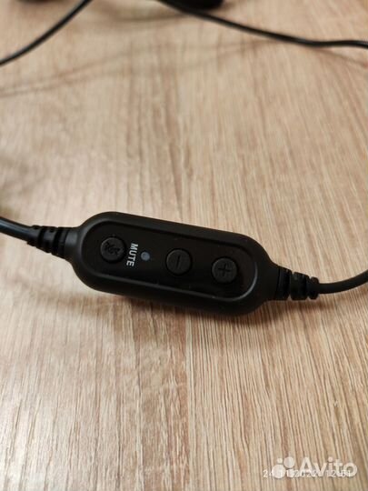 Гарнитура Logitech PC 960