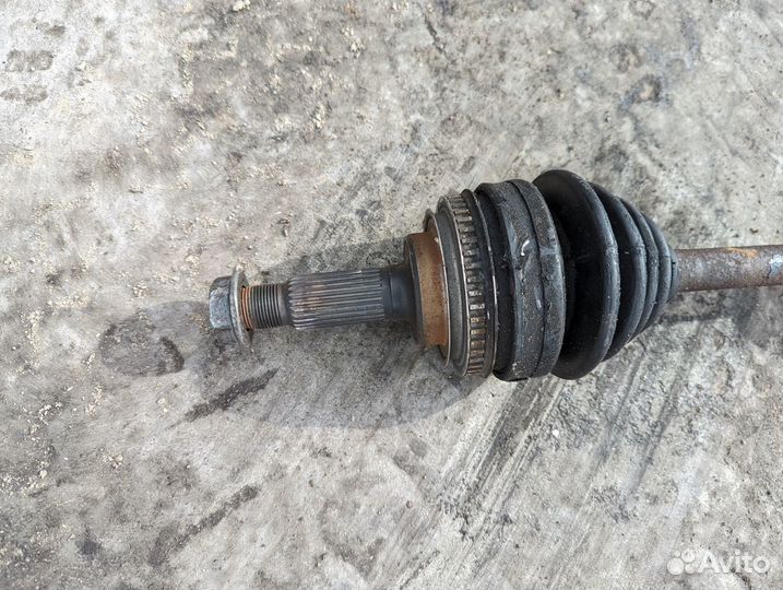 Привод Toyota Camry SV40 4SFE Лев. Перед