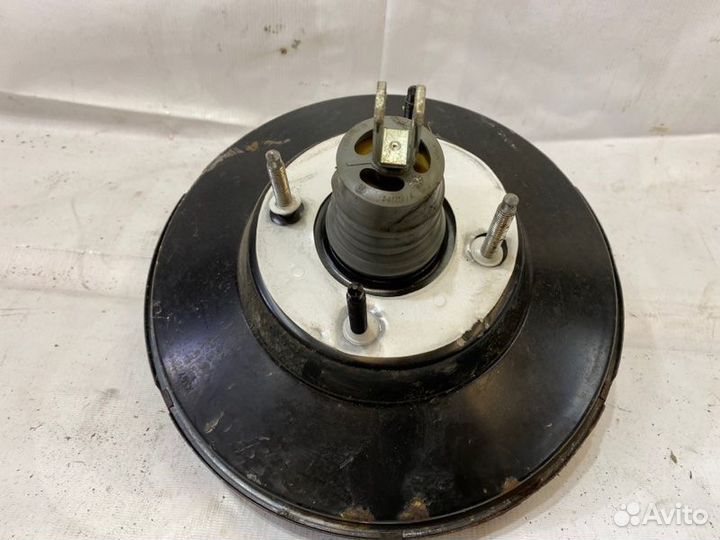 Усилитель тормозов вакуумный Ford Focus Iii