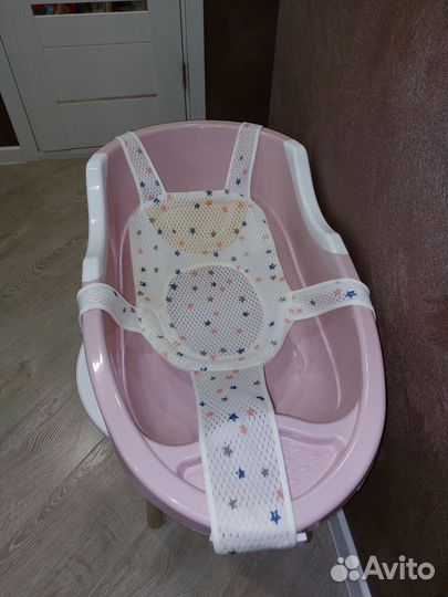 Детская ванночка для купания с горкой