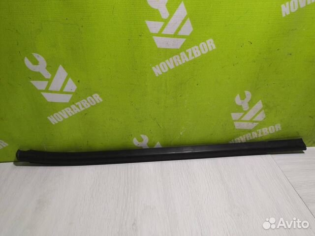 Уплотнитель стекла двери Киа Оптима 3