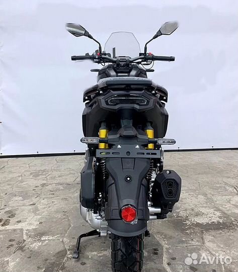 Скутер Regulmoto XDV 300CC 4T (LJ300T-18) EFI