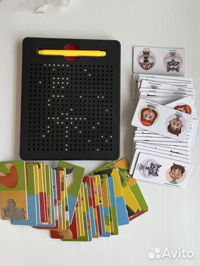 Магнитная доска и домино