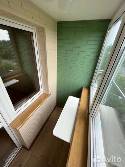 Отделка балкона