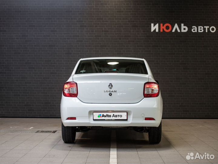 Renault Logan 1.6 AT, 2020, 74 800 км