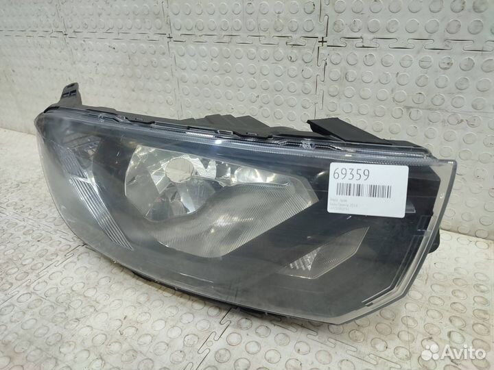 Фара правая Лада Гранта 2018