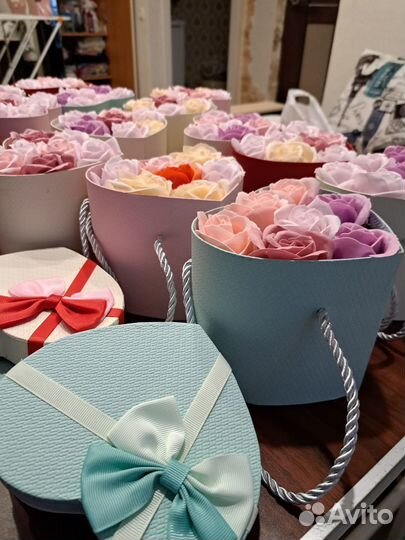 Подарок - набор из мыльных розочек в виде сердца