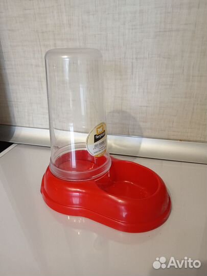 Поилка для кошек