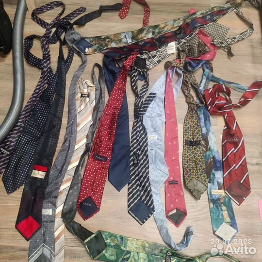 Галстуки брендовые