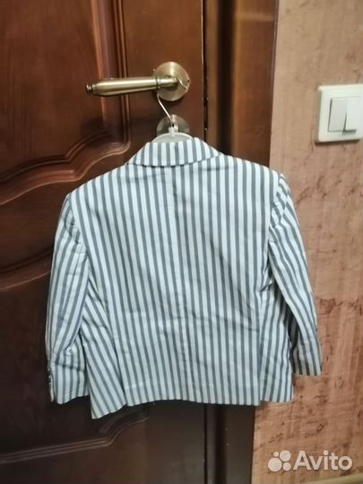 Пиджак на мальчика 104