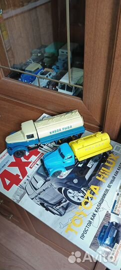 Модель автомобиля 1:43