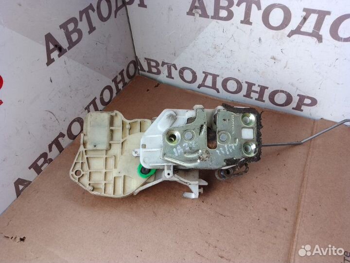 Замок двери передний правый Honda Jazz 1.3