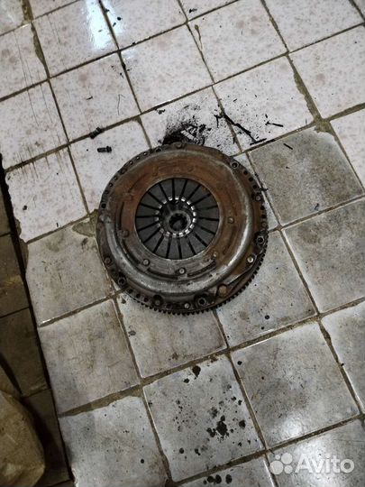 Сцепление в сборе с маховиком на bmw 5 e34