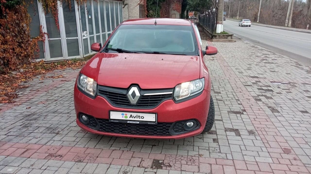 Renault Sandero: фото владельца