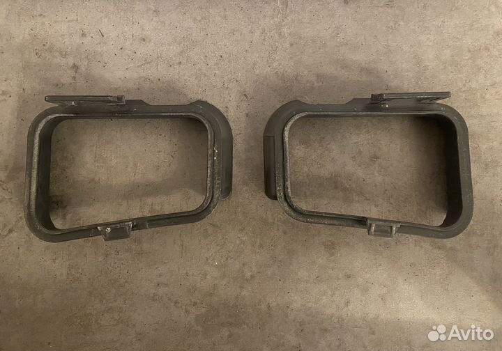 Подсоединительные элементы 7577468, 7577469