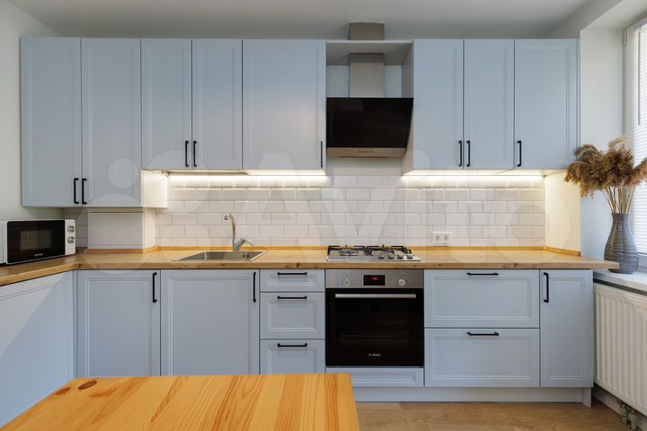 2-к. квартира, 65 м², 4/4 эт.