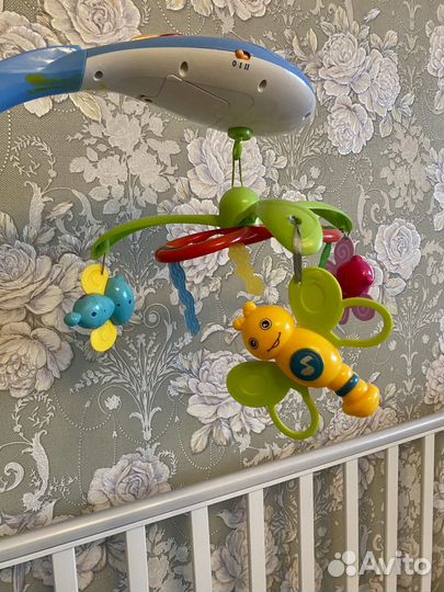 Мобиль на кроватку chicco