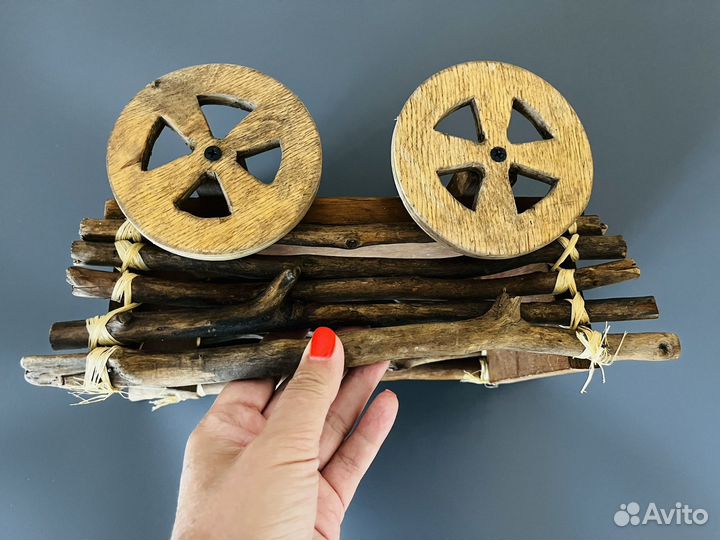 Телега интерьерная