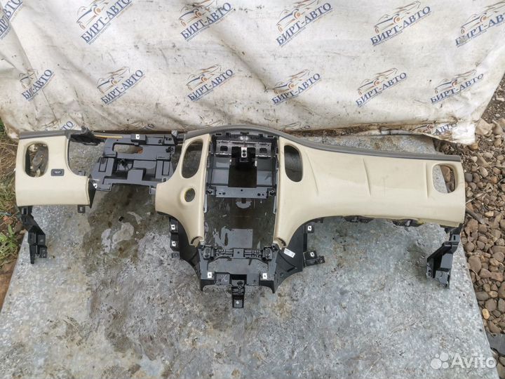 Торпедо Infiniti Ex37 под ремонт